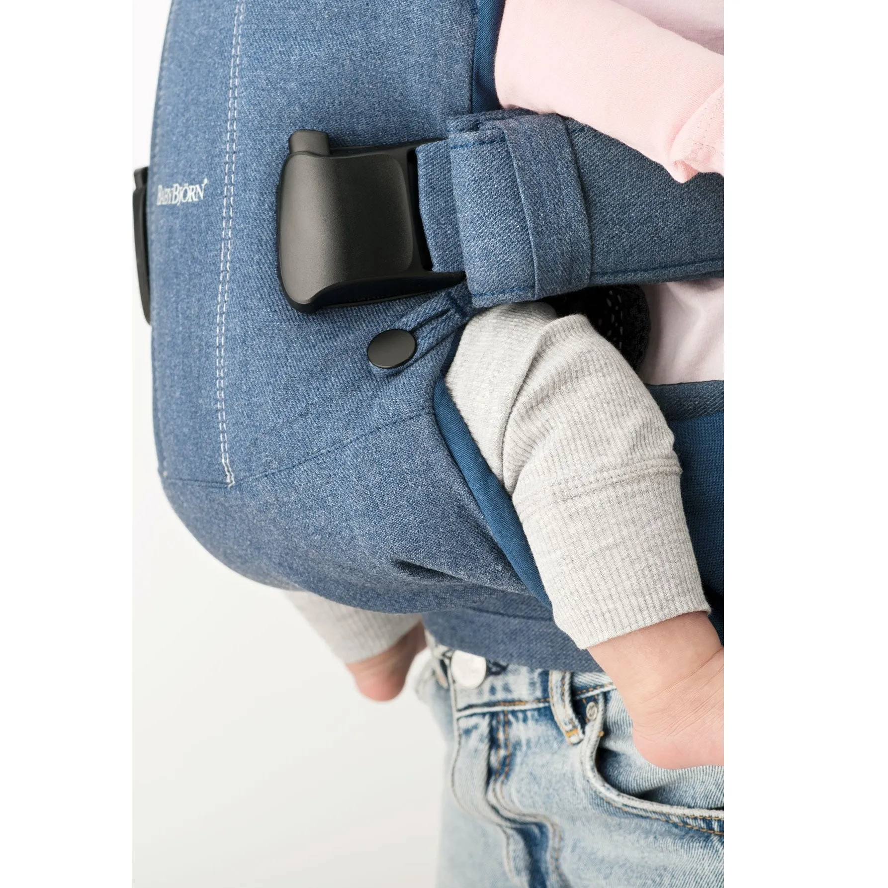 BABYBJÖRN Baby Carrier One
