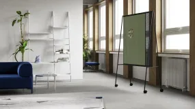 Chat Board Squad with BuzziFelt