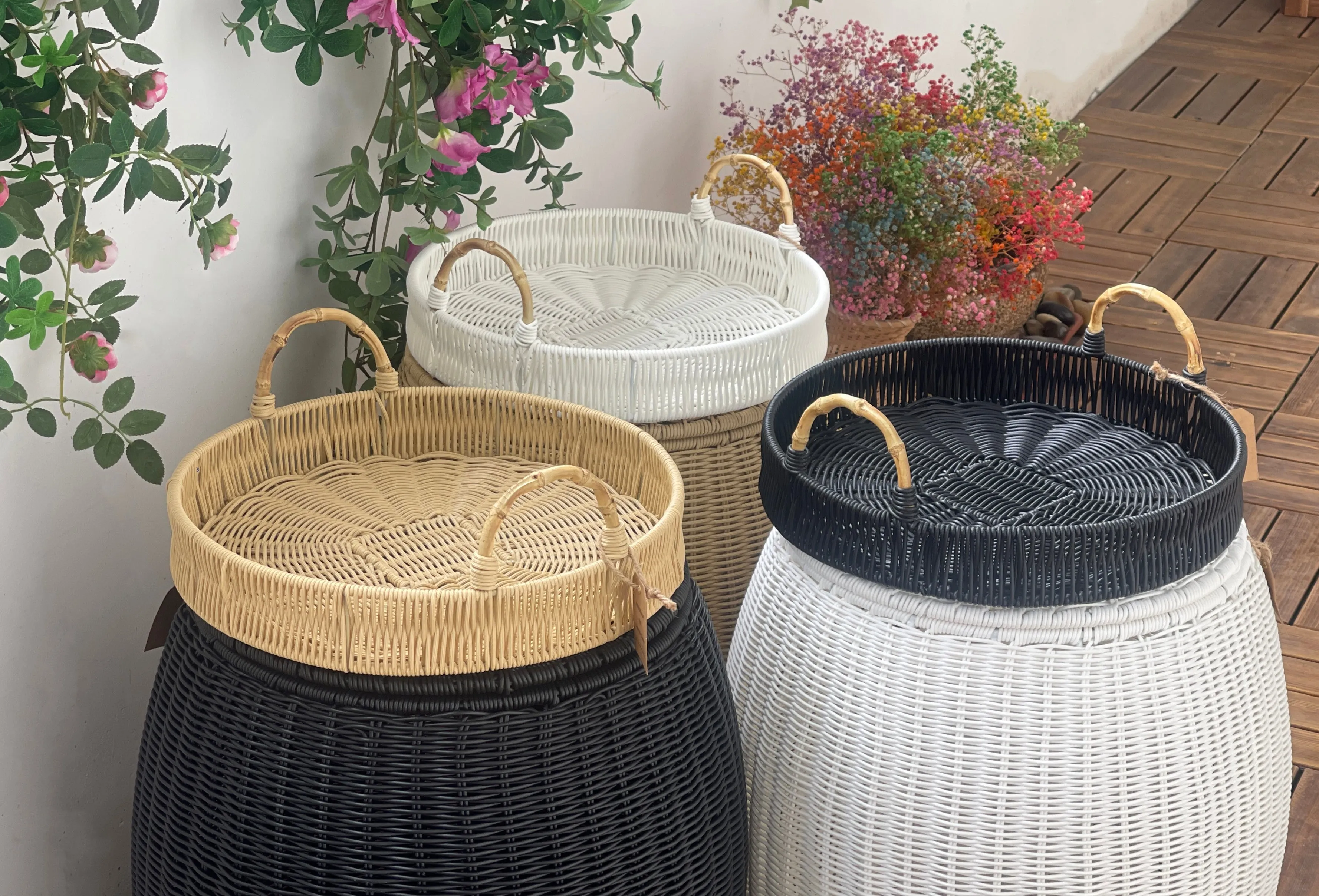 ELE LIGHT & DECOR Outdoor/Indoor Decorative Black Wicker Serving Tray Handle