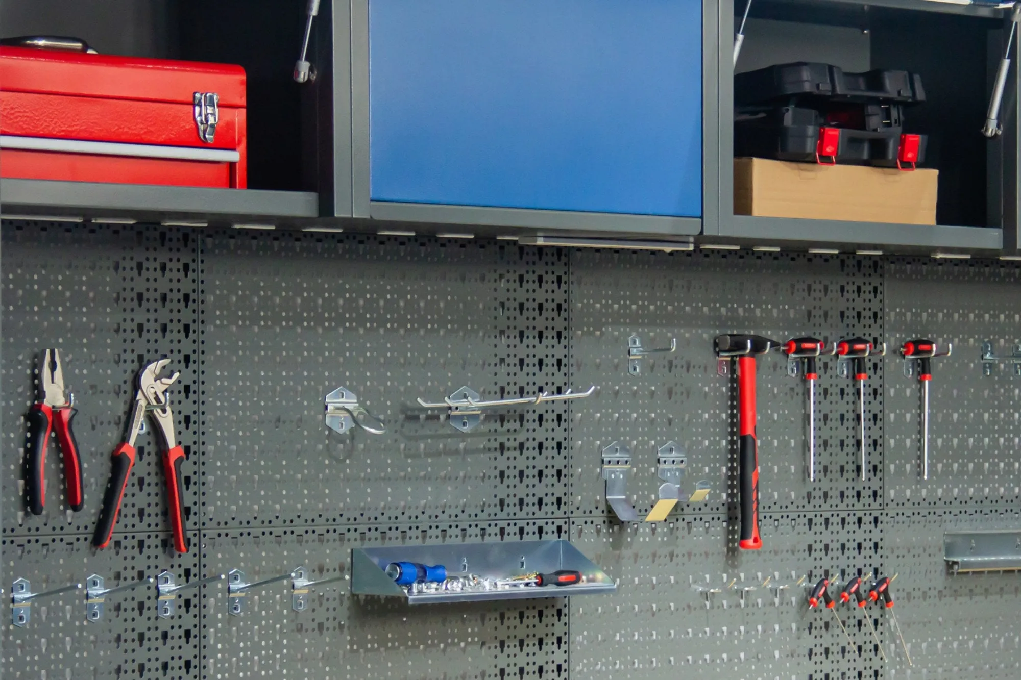 Heavy Duty Ready-to-assemble Steel Garage Storage System 108C