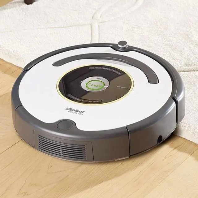 iRobot Roomba 655 Vacuum Cleaning Robot (Refurbished)