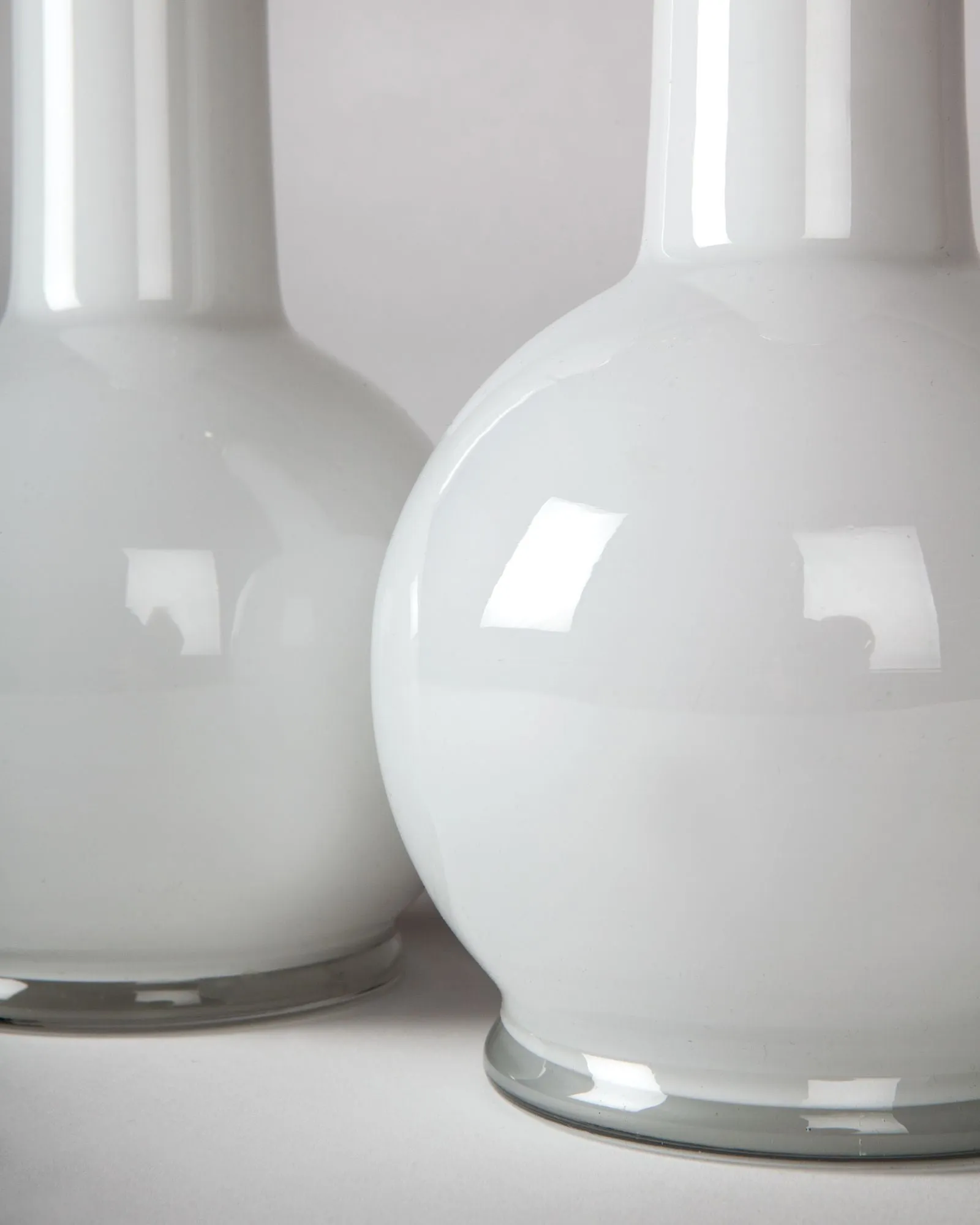 Luxus White Glass Table Lamps