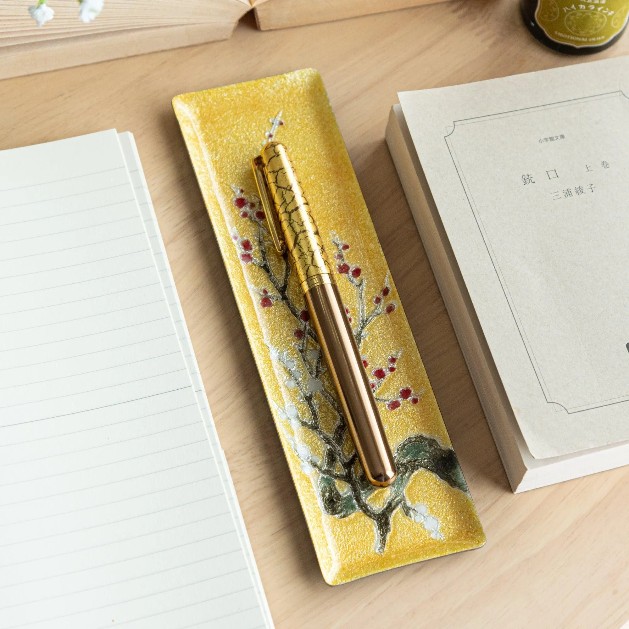 Plum Shippo Ware Slim Pen Tray