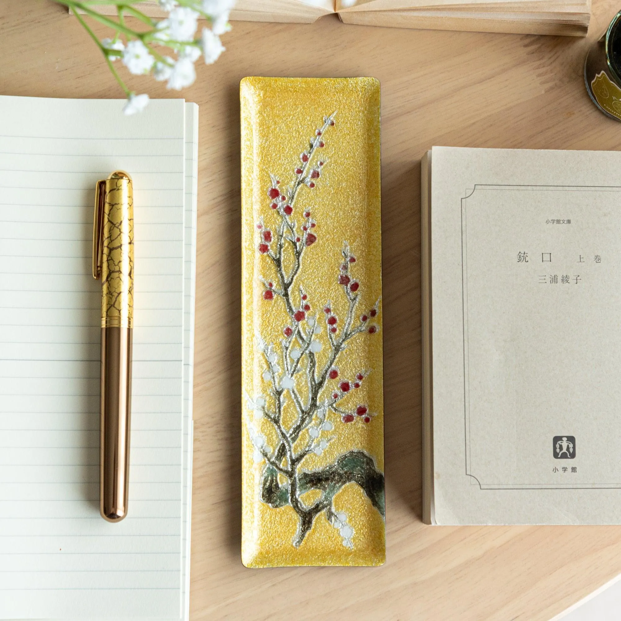 Plum Shippo Ware Slim Pen Tray