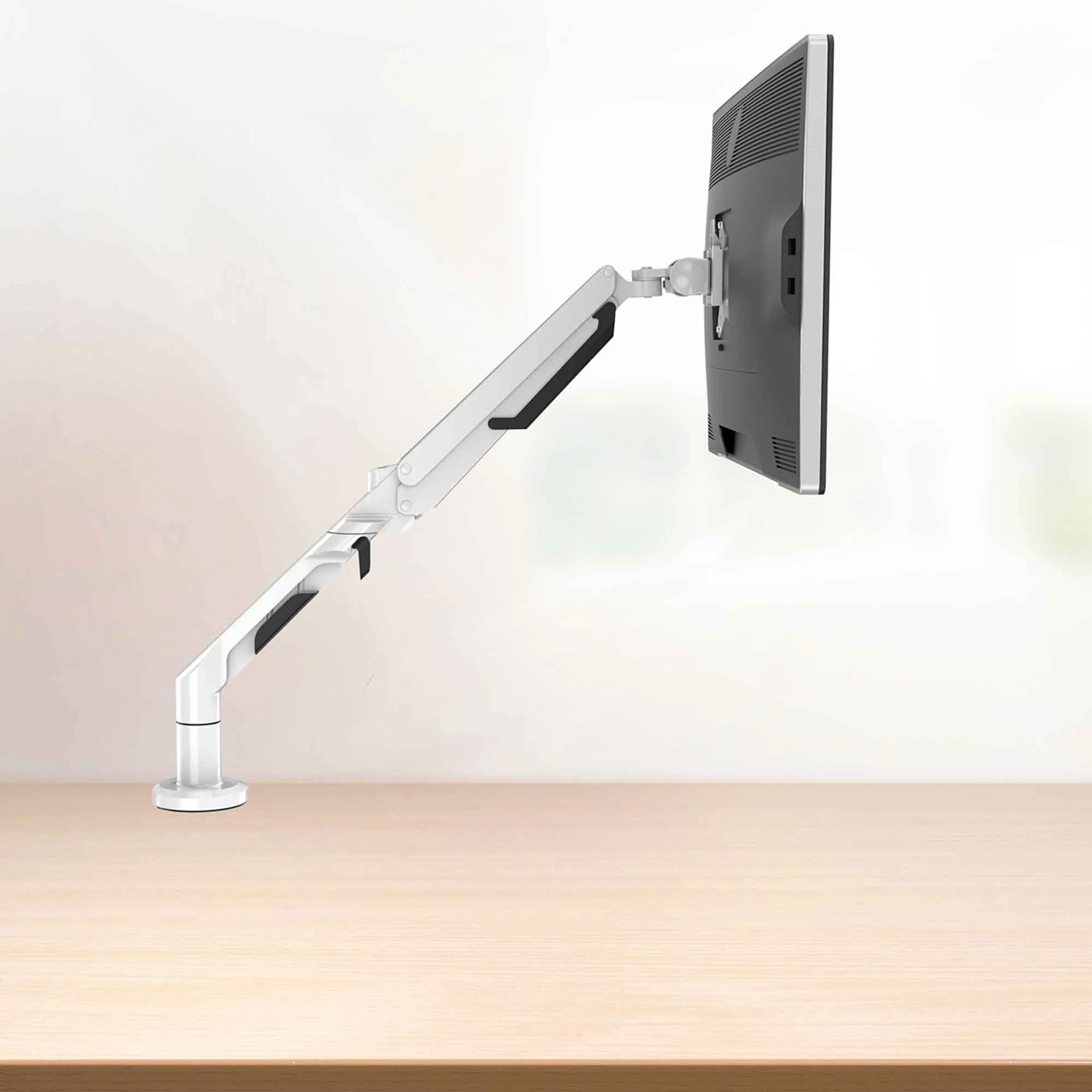Single Monitor Arm, Adjustable & Rotating 12kg Load Capacity, 17-36" Screens - White - DH26