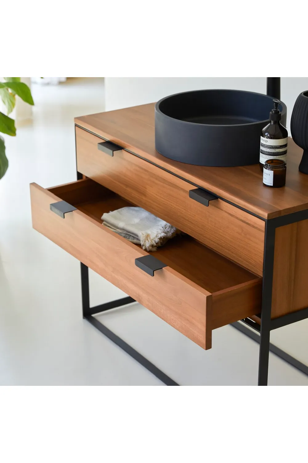 Solid Acacia Vanity Unit | Tikamoon Urban