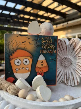 SWEET AND SPOOKY HALLOWEEN WOOD SIGN