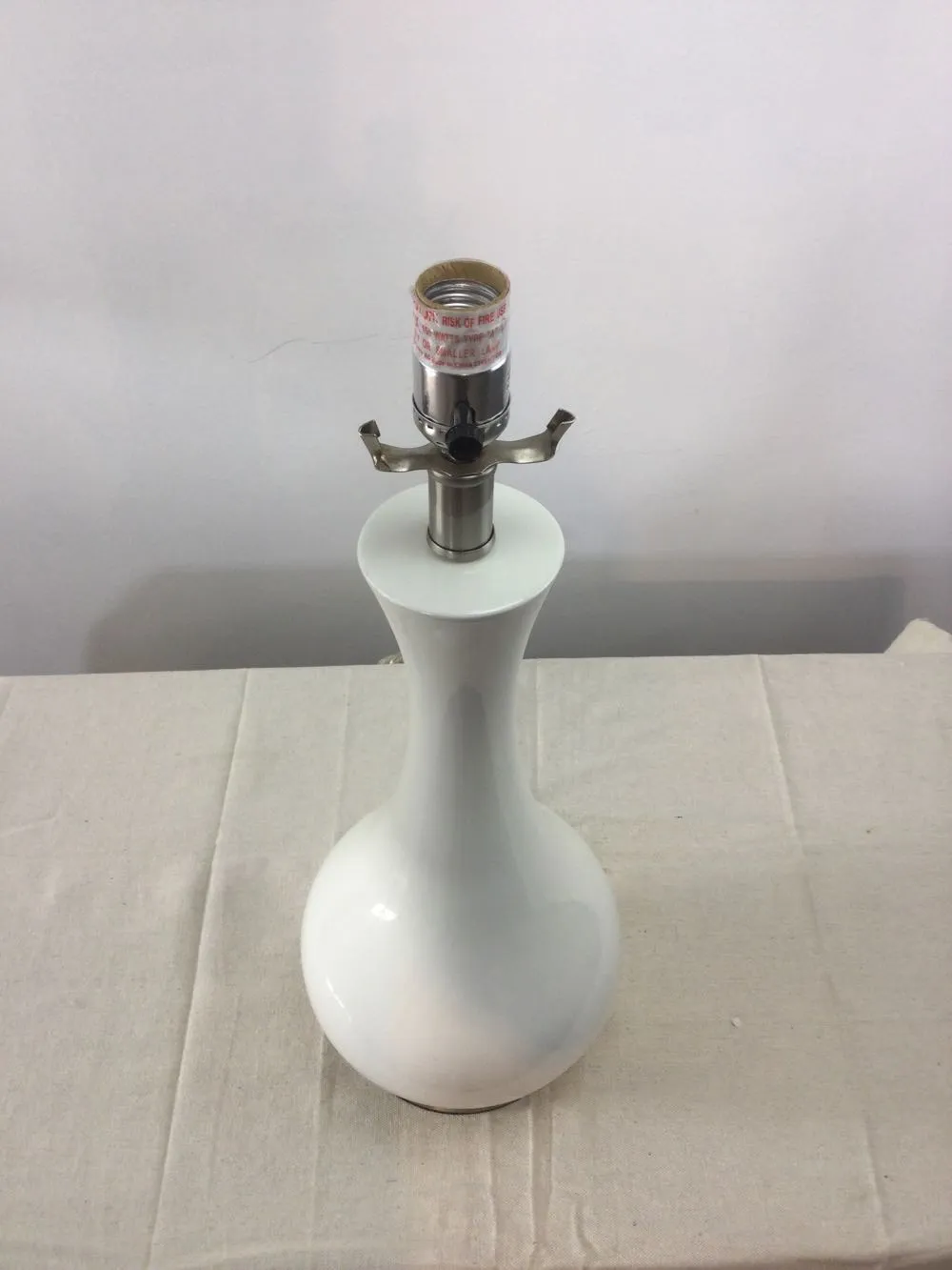 Table Lamp, with Silver base ring, Ceramic, Pearl White