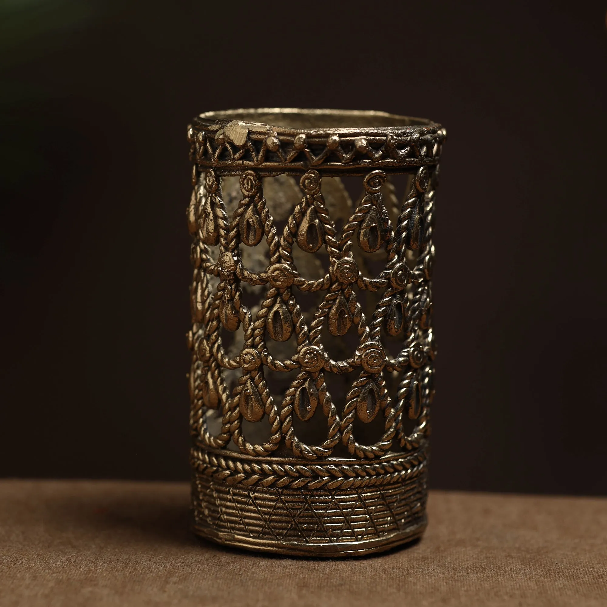 Tribal Odisha Dokra Handmade Pen Stand