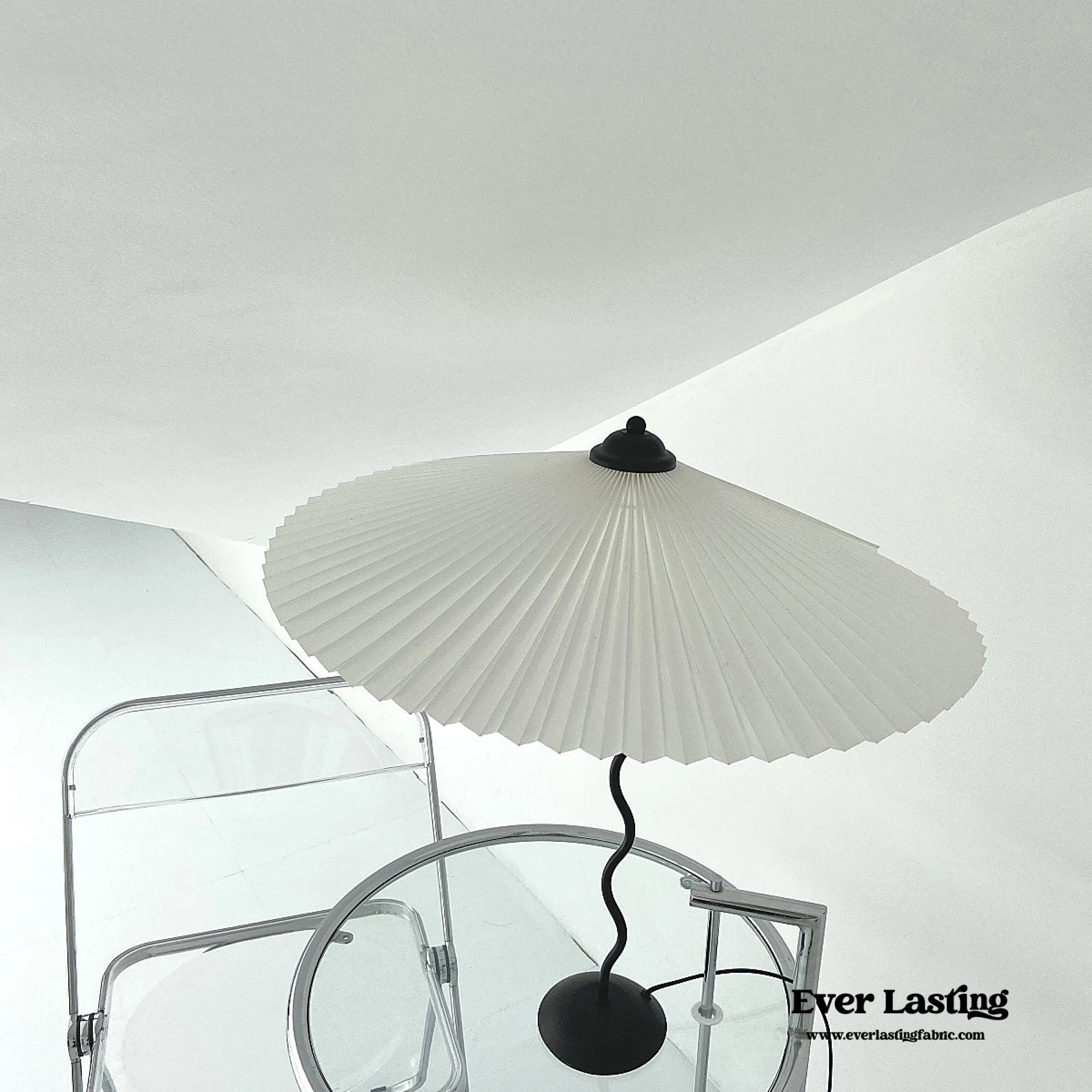 Vintage Inspired Tilted Umbrella Lamp / White